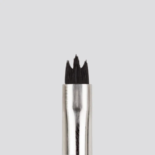 ProNails n° 15 Petal Brush